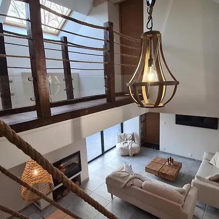 O Nuit Claire, Superbe Longere Avec Spa. * Dompierre-Sur-Helpe